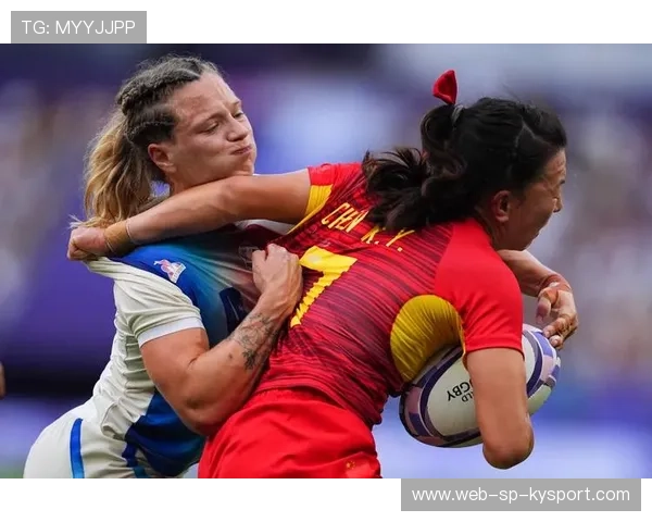 乌拉圭队中场贝尔特拉在巴黎奥运会上展现出强大的进攻组织能力